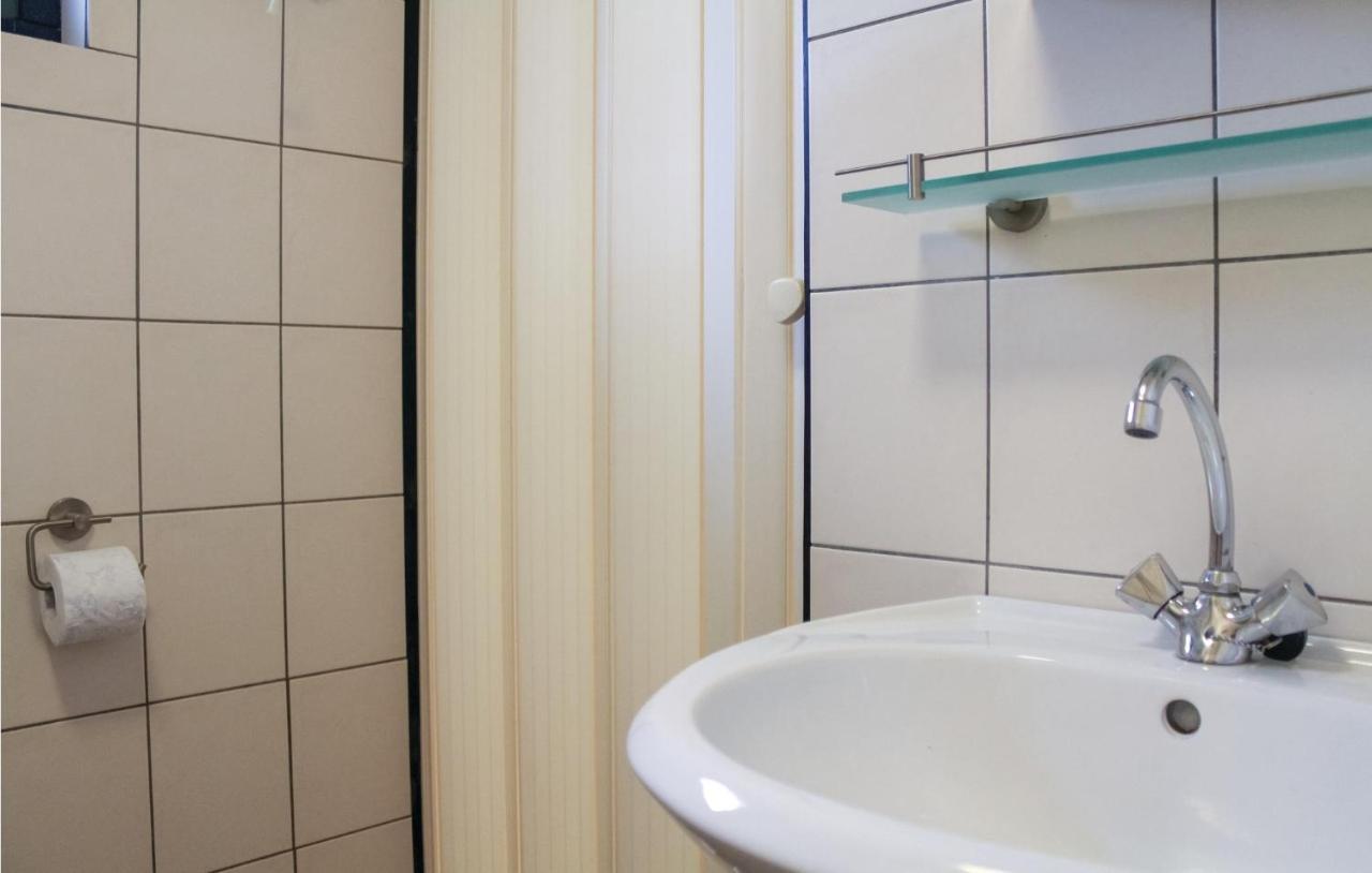 Lovely Home In Reutum With Wifi Ngoại thất bức ảnh